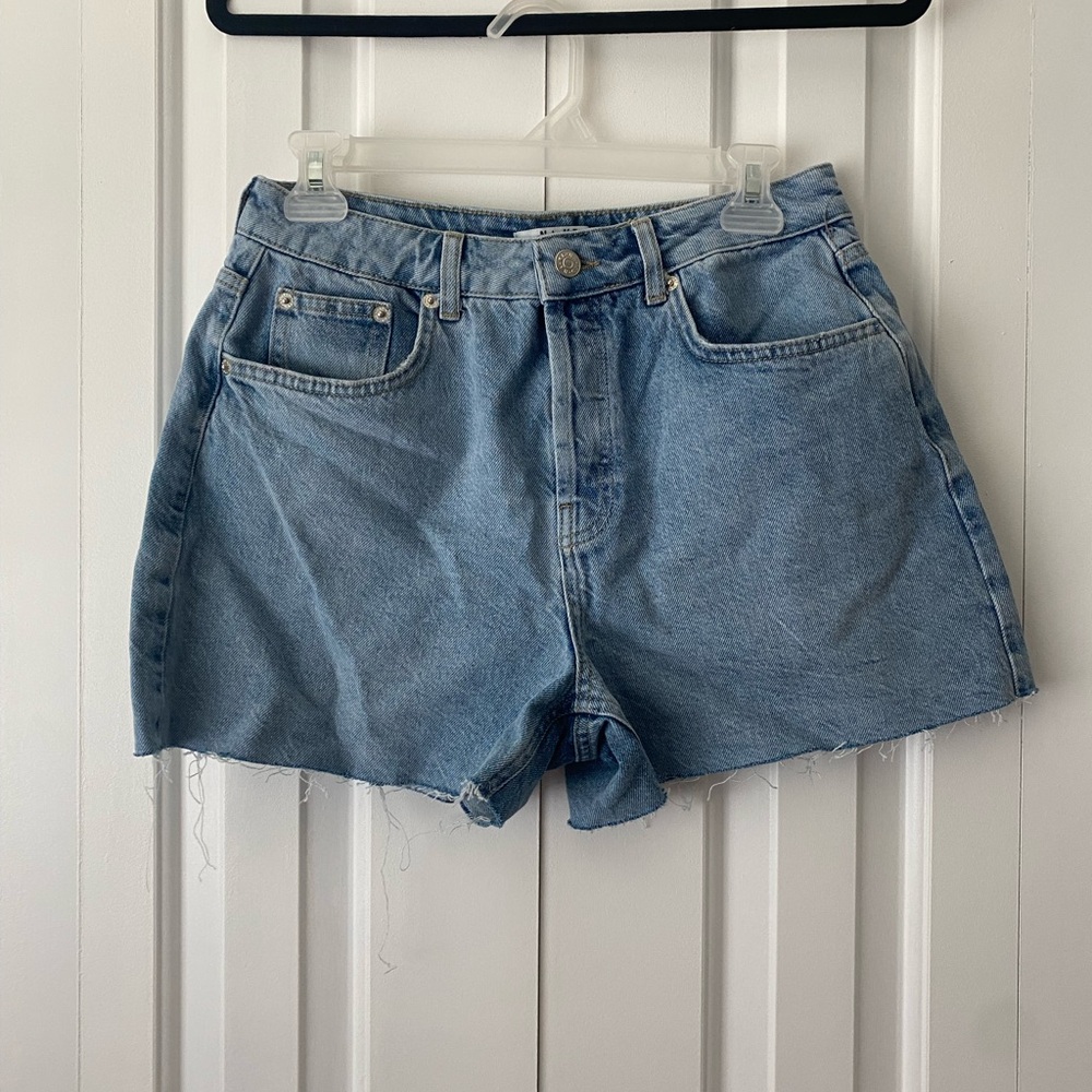 Blue Jean Shorts Vintage Wash Raw Hem